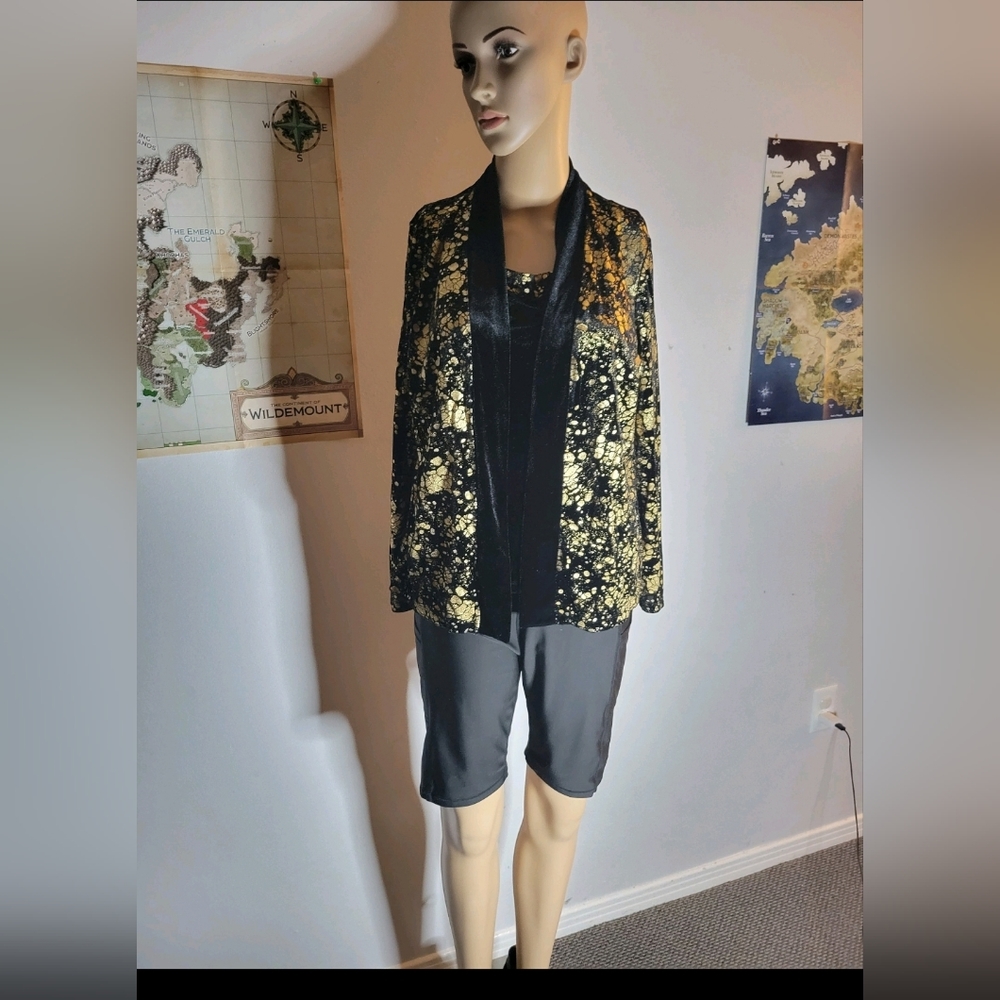 Vintage Tan Jay Velour Black with Gold Pattern Top size 12